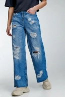 Jeans anchos de moda para mujer. El toque de moda desde $69.900