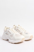 Tenis de plataforma blancos con paneles en malla