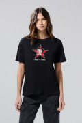 Camiseta negra cuello redondo con estampado de Betty Boop