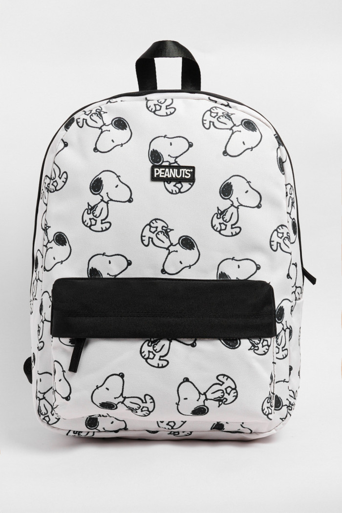 Maleta / Morral color crema con negro de Snoopy.