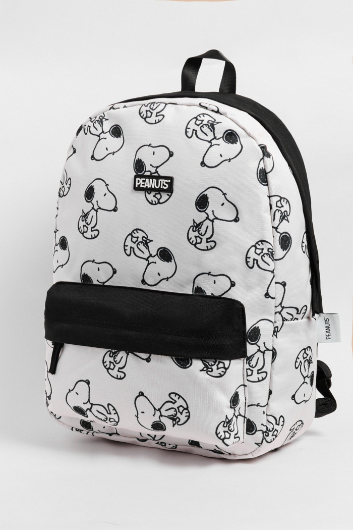 Maleta / Morral color crema con negro de Snoopy.