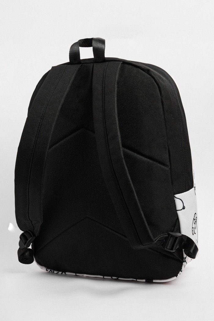 Maleta / Morral color crema con negro de Snoopy.