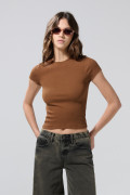 Camiseta acanalada manga corta unicolor ajustada
