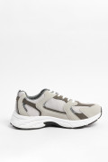Tenis unicolores de plataforma deportivos con contrastes