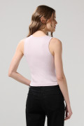 Camiseta crop top acanalada unicolor con manga sisa