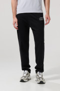 Pantalón negro jogger con diseño de Star Wars en frente