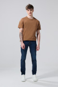 Jean azul oscuro skinny con tiro bajo y 5 bolsillos