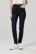 Jean jegging ceñido azul intenso con tiro súper alto