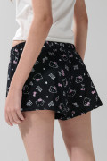 Short negro con cintura elástica y diseños de Hello Kitty