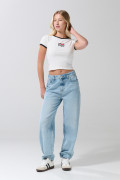 Camiseta crema de Hot Stuff manga corta con contrastes