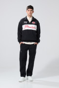 Buzo college oversize negro cuello alto con cremallera