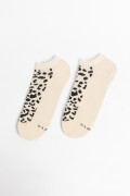Medias unicolores tobilleras con arte de animal print
