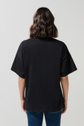 Camiseta negra oversize cuello redondo de Looney Tunes