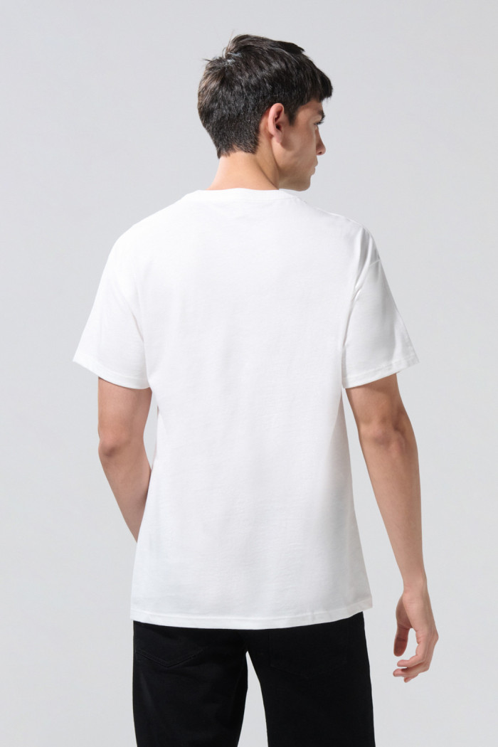 Camiseta cuello redondo college crema en algodón
