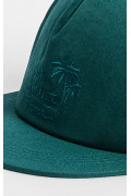 Gorra verde azulado con bordado de "Last Resort"