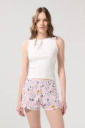 Short tiro medio rosado con estampados de Snoopy