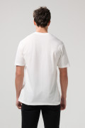 Camiseta cuello redondo college crema clara en algodón