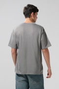 Camiseta gris intensa manga corta de Squid Game