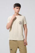 Camiseta kaki clara college con bolsillo y cuello redondo
