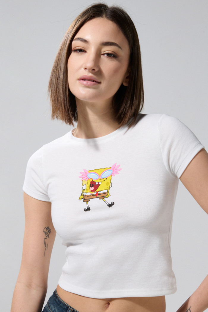 Camiseta crema clara de Bob Esponja con cuello redondo