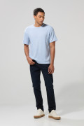 Jean slim 5 bolsillos azul intenso con tiro bajo