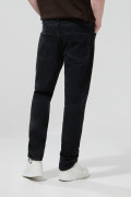 Jean 90´S gris oscuro con bota recta y tiro bajo