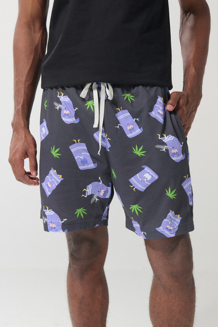 Bermuda gris intensa con estampados de South Park