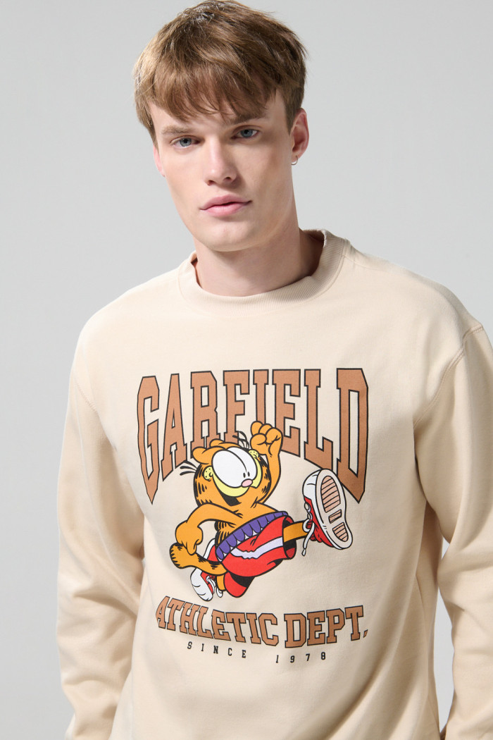 Buzo kaki de Garfield con cuello redondo y manga larga