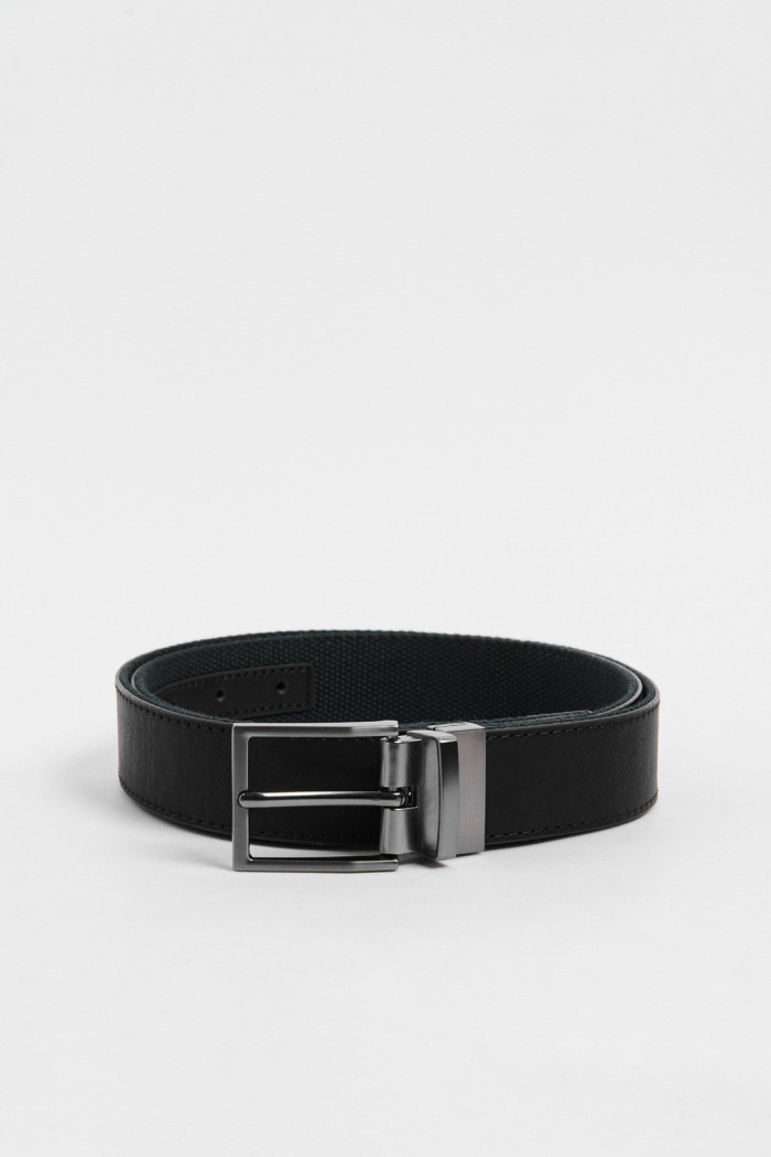 Cinturón reversible negro con puntera recta