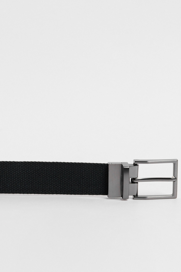 Cinturón reversible negro con puntera recta