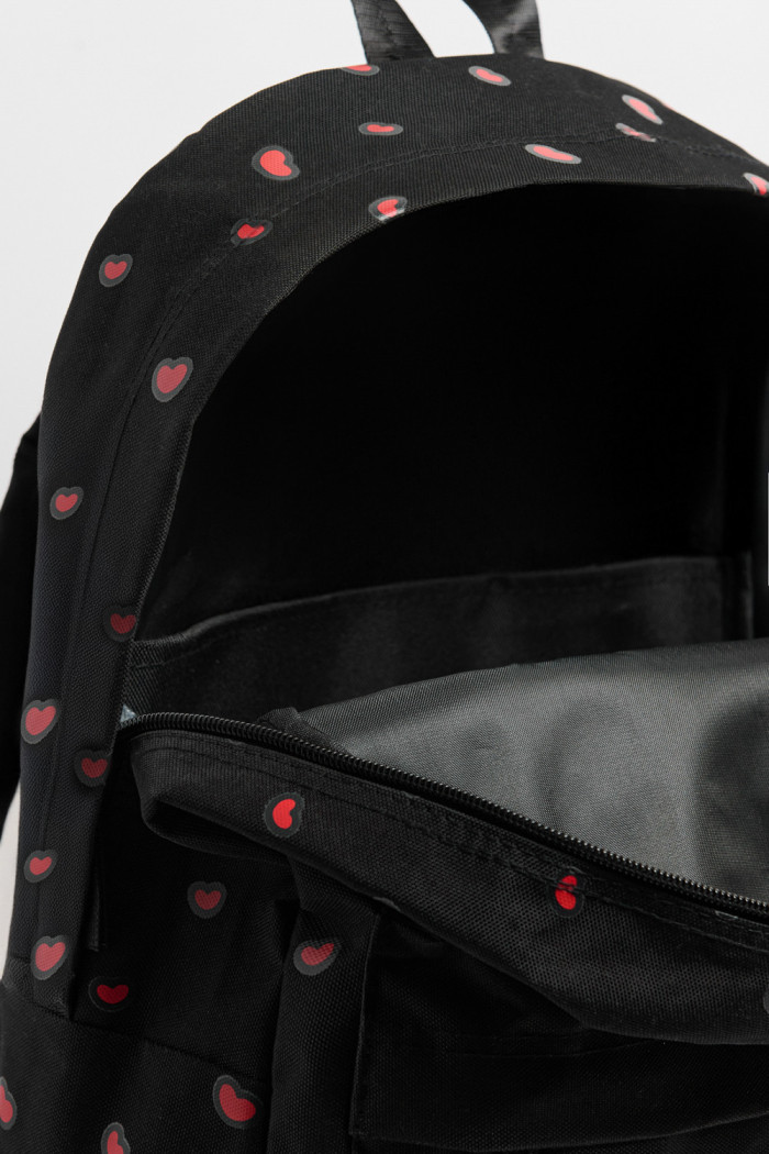 Maleta negra de Hello Kitty con cremalleras