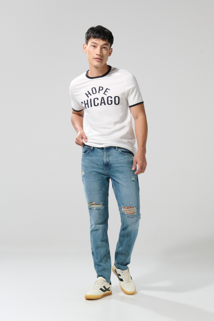 Jean tiro bajo skinny azul ajustado con rotos delanteros