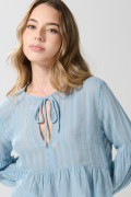 Blusa manga larga unicolor con fruncido en cintura