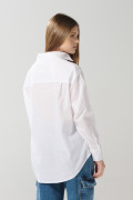 Blusa oversize manga larga unicolor con cuello camisero