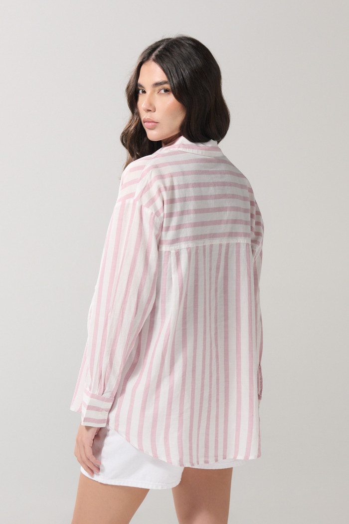 Blusa a rayas unicolor con manga larga oversize
