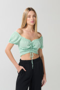 Blusa manga corta unicolor con escote bandeja