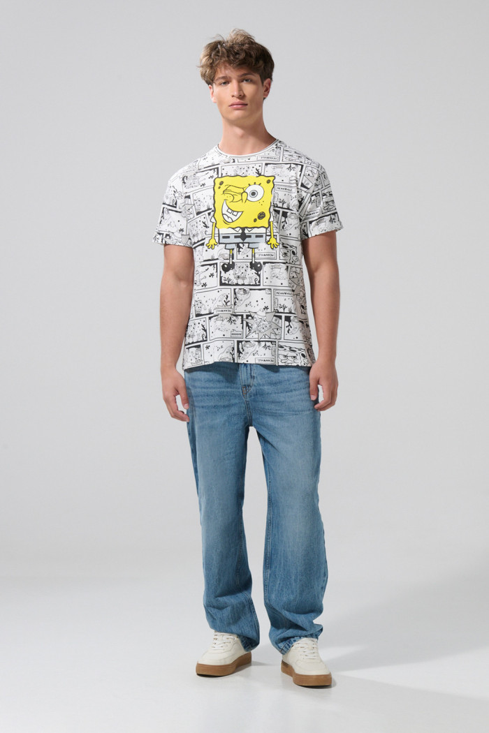 Camiseta manga corta crema clara con artes de Bob Esponja
