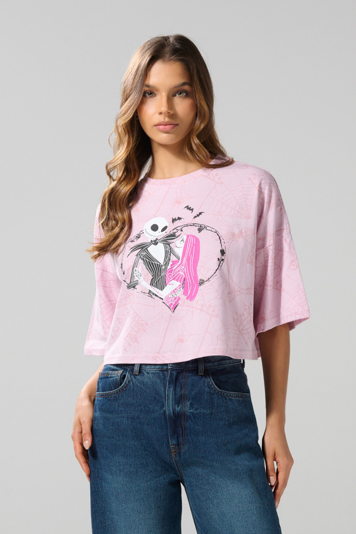 Camiseta de Nightmare Before Christmas rosada crop oversize