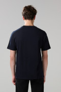 Camiseta en algodón azul manga corta con texto blanco