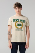 Camiseta cuello redondo kaki con estampado college