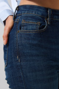 Jean azul oscuro tipo jegging ajustado con tiro súper alto