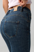 Jean push up azul oscuro ajustado con tiro alto