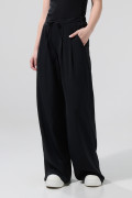 Pantalón negro palazzo con tiro alto y bota ancha