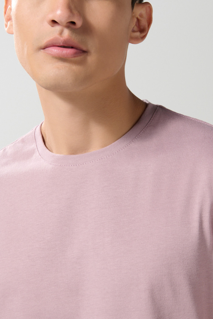 Camiseta ajustada en algodón unicolor con manga corta