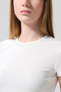 Camiseta en rib ajustada con manga corta unicolor