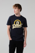 Camiseta azul intensa ajustada manga corta con arte college