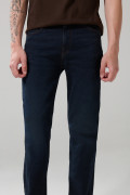 Jean azul intenso straight leg bota recta con tiro bajo
