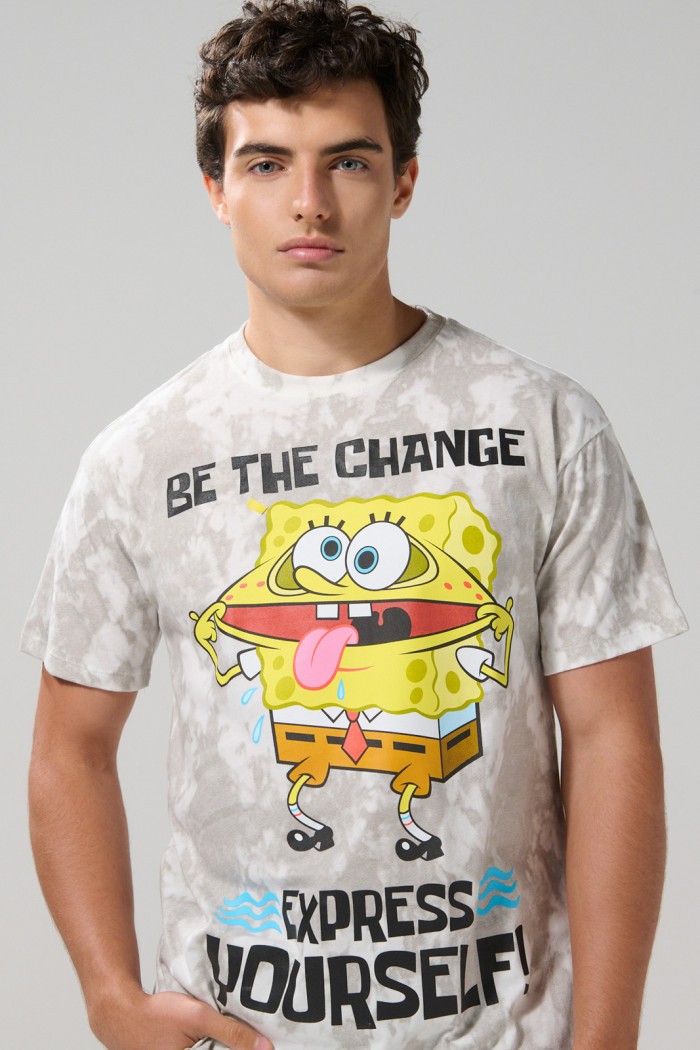 Camiseta tie dye crema manga corta de Bob Esponja