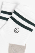 Medias cortas unicolores con carita feliz y rayas