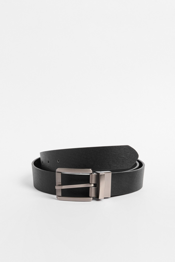 Cinturón negro reversible sintético con hebilla cuadrada